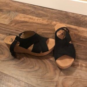 Clarks black suede wedge sz 8.5